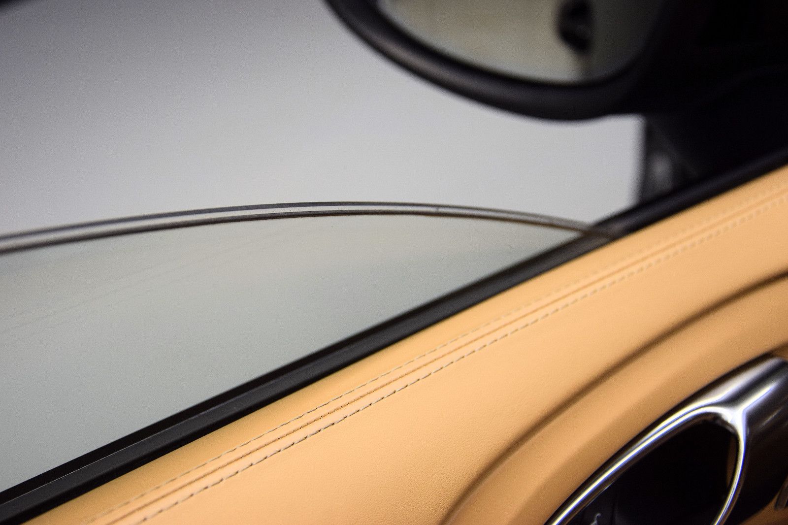 Fahrzeugabbildung Porsche Cayenne GTS PDLS+ Chrono BOSE Pano *Luft Kamera