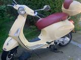 Vespa Primavera - VESPA MOFA
