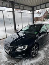 Volvo S60 D4 AWD Geartronic Linje Svart  - Volvo S60: Linje Svart