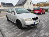 Skoda Fabia Combi 1.4 16V Comf. FAST NEUE Winterreifen - Skoda Fabia aus 2002: 1.4