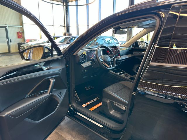 Volkswagen Tiguan *1-HAND*360°*LKHZ*ACC*LED*3-ZONEN*NAVI*