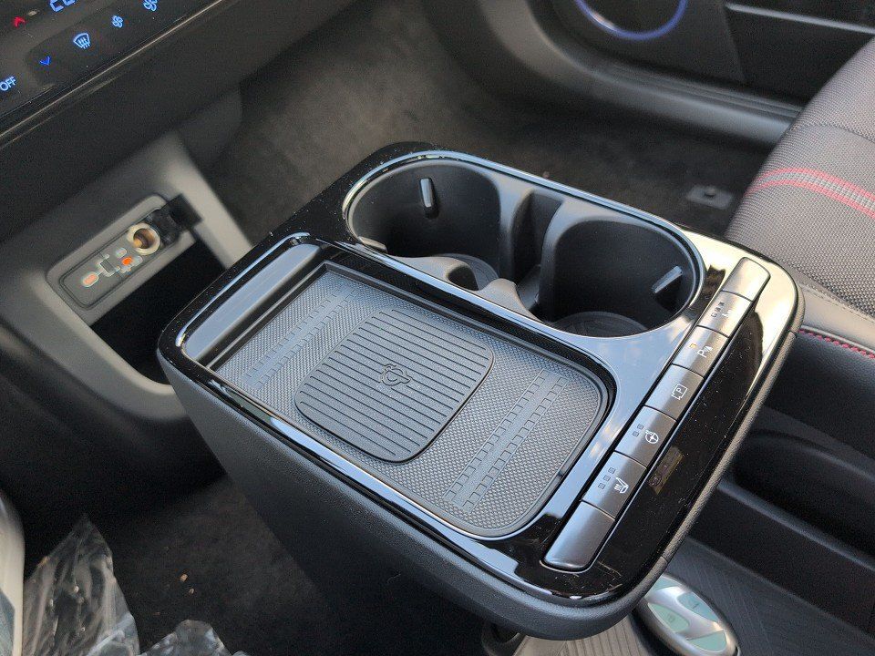Fahrzeugabbildung Hyundai IONIQ 5 (MY25) 4WD N-LINE NAV+CARPLAY+SHZ+MATRIX