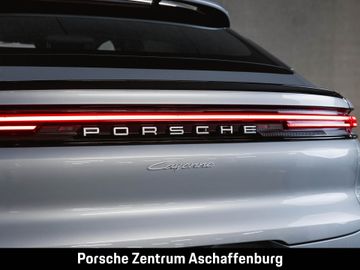Porsche Cayenne - 8