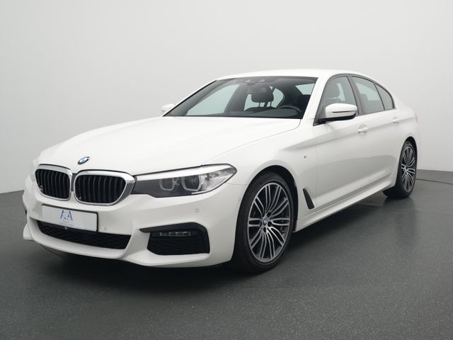 BMW 520i M Sport SHADOW+NAVI+RFKAMERA+SITZHZG+DAB