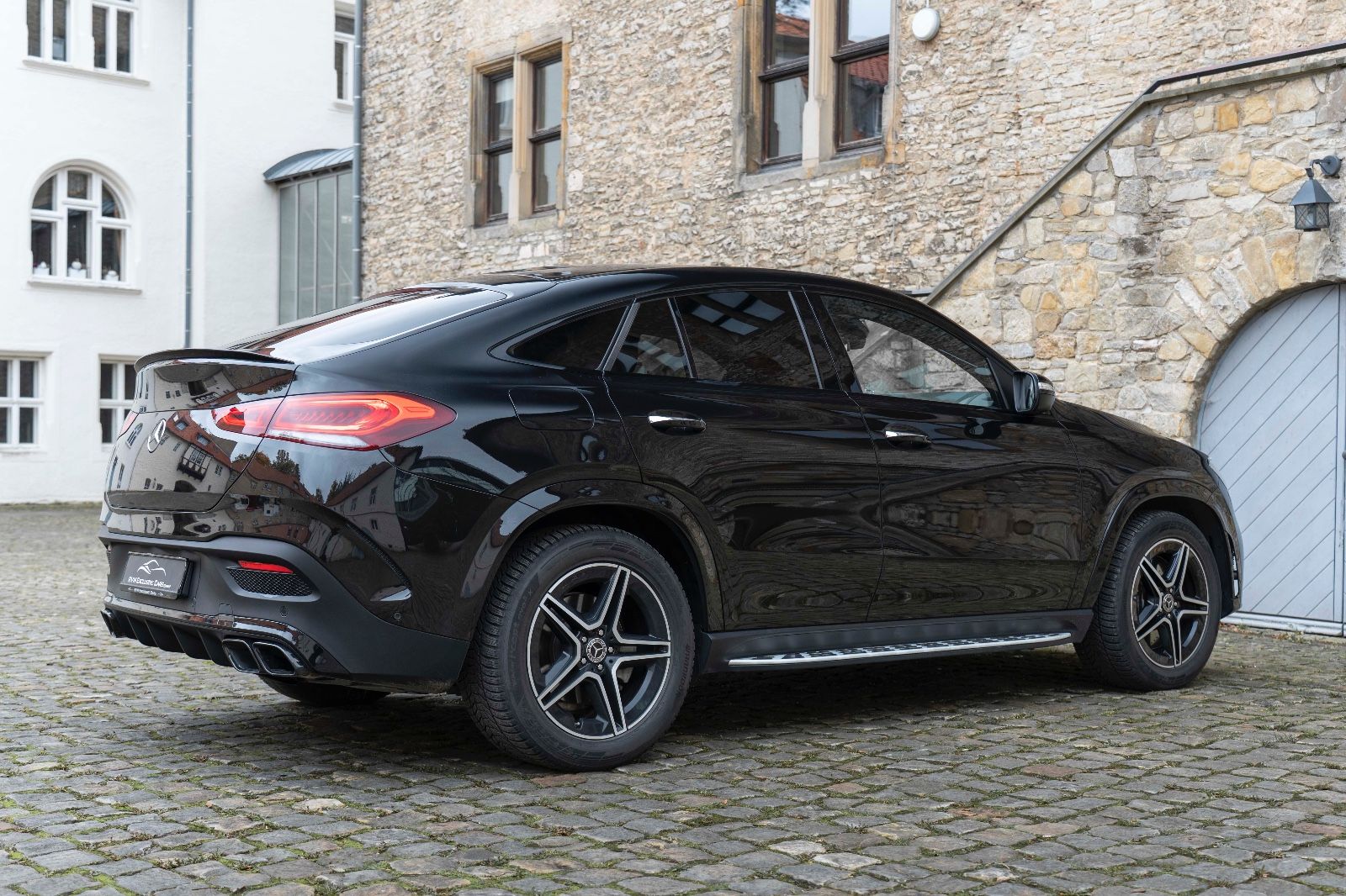 Fahrzeugabbildung Mercedes-Benz GLE 350 Coupe 4Matic HUD LED 360° BURMESTER