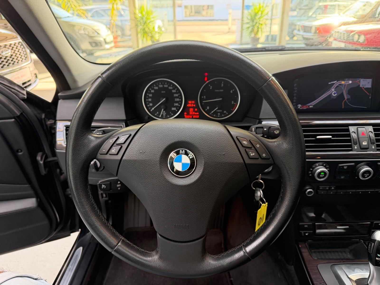 BMW *530 d xDrive*Edition*Exclusive*PANO*LEDER*AHK*