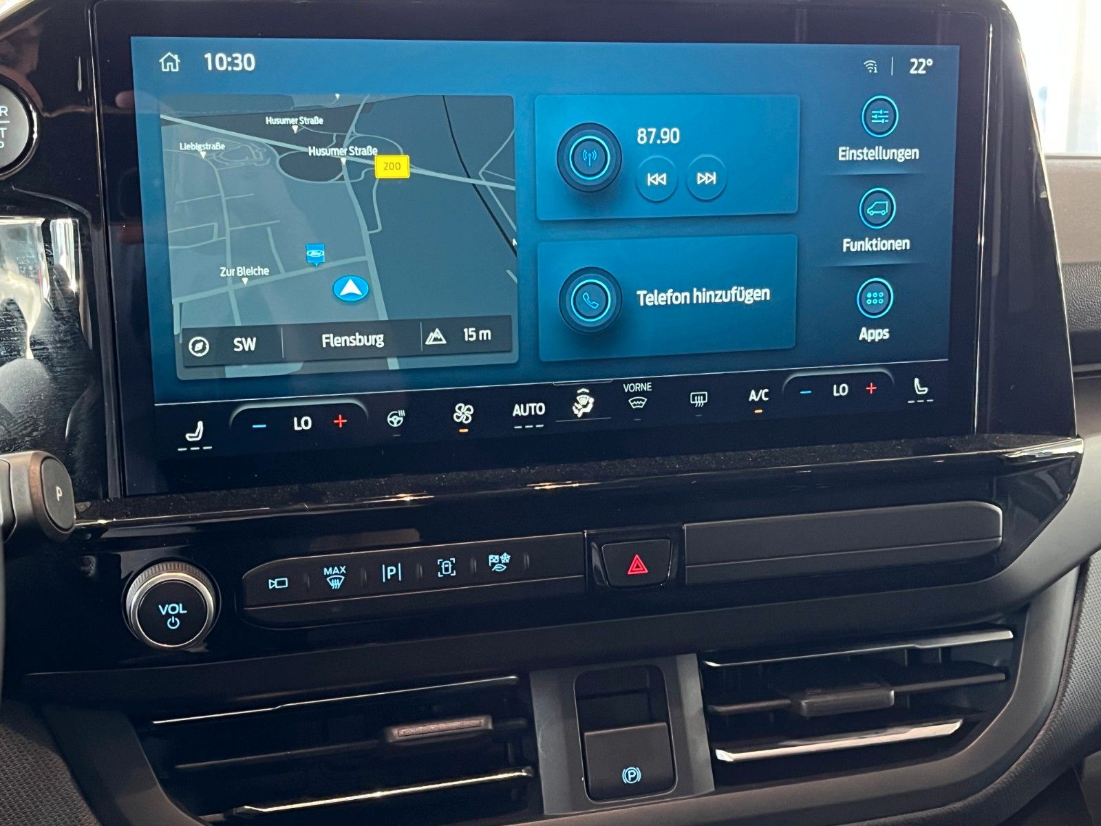 Fahrzeugabbildung Ford NUGGET L2 Titanium Aufstelldach Markise uvm.