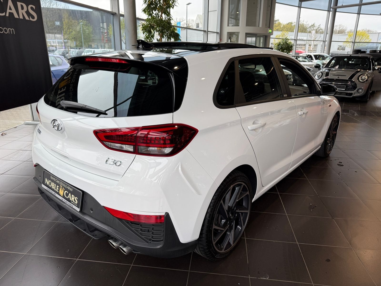 Fahrzeugabbildung Hyundai i30 N Line Mild-Hybrid PANO LED NAVI