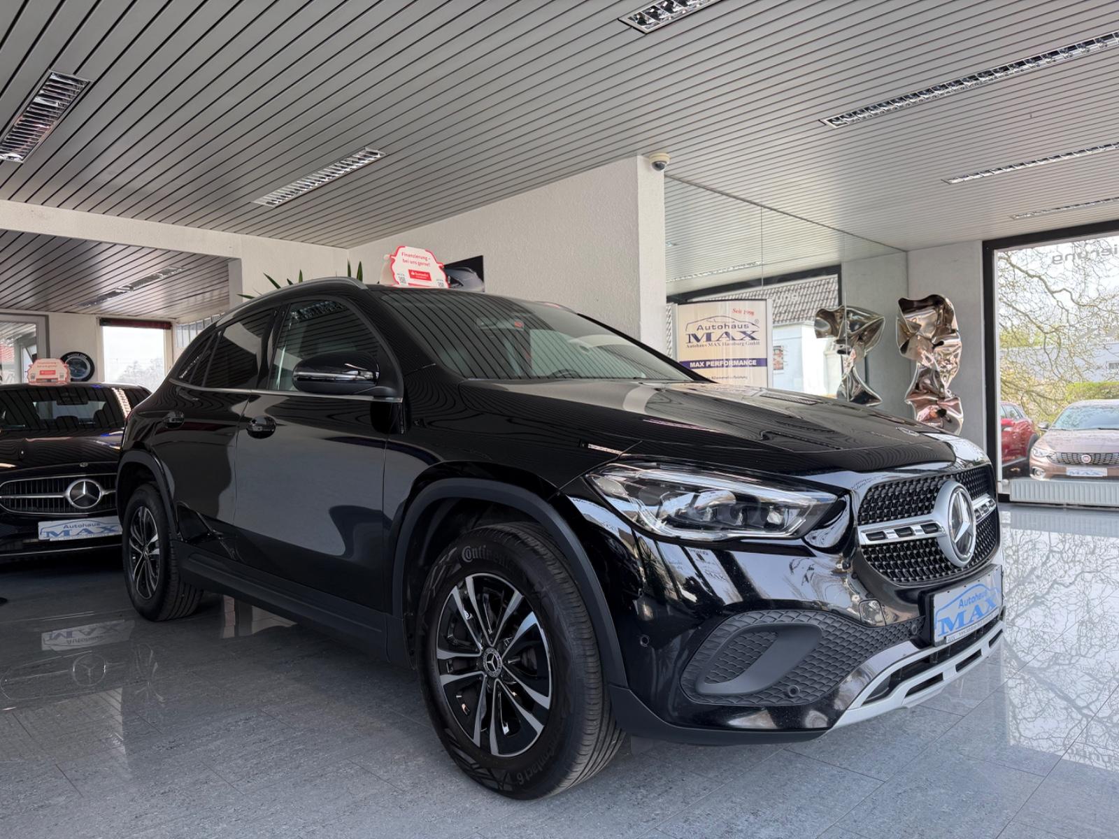 Mercedes-Benz GLA 200 d 8G-DCT/LED/NAVI/KAMERA/Ambient-Licht!