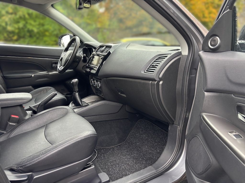 Fahrzeugabbildung Mitsubishi ASX TOP 1.6 MIVEC ClearTec 2WD 5-Gang im Auftr.