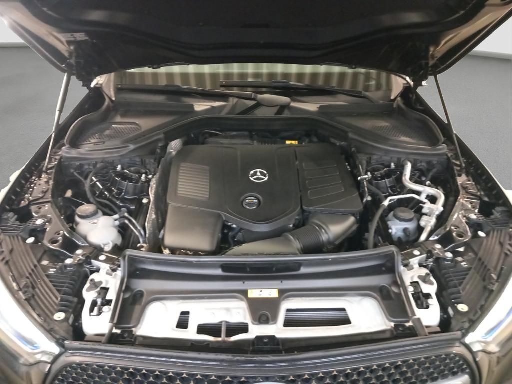 Fahrzeugabbildung Mercedes-Benz GLC 200 4M AMG*AHK*Pano-Dach*Distronic*360