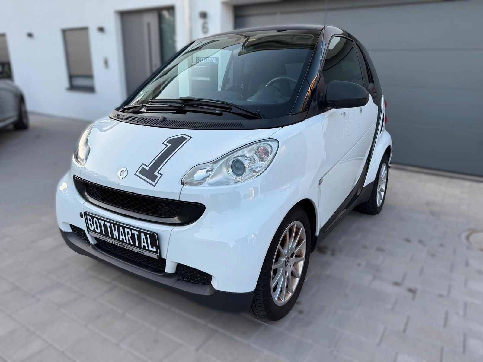 Smart ForTwo fortwo coupe Micro Hybrid Drive 52kW"TOP"