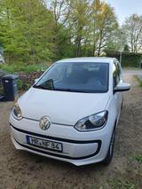 Volkswagen Up! move up! TÜV neu - Volkswagen e-up! Benziner Gebrauchtwagen