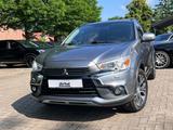 Mitsubishi ASX Edition 100+ 4WD  Automatik / 1.Hand - Mitsubishi ASX: Automat