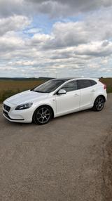 Volvo V40 D4 Geartronic Ocean Race Pano Keyless AHK - Volvo V40 Ocean-Race
