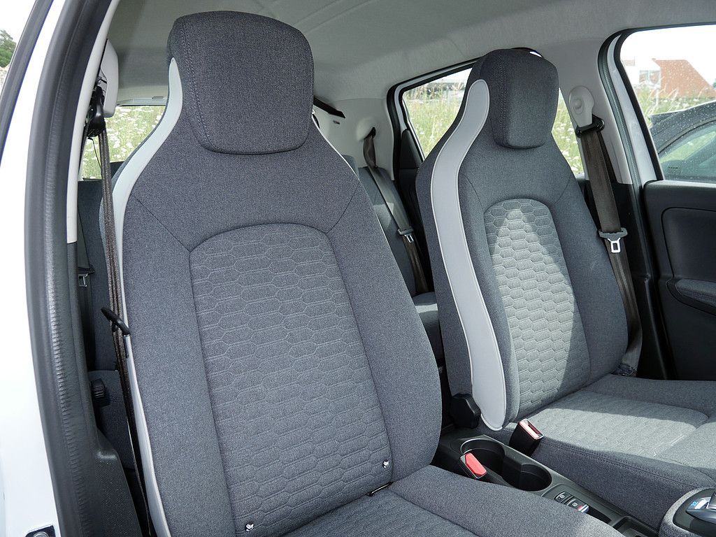 Fahrzeugabbildung Renault ZOE Experience Z.E.50 R110 PDC SHZ NAVI LED
