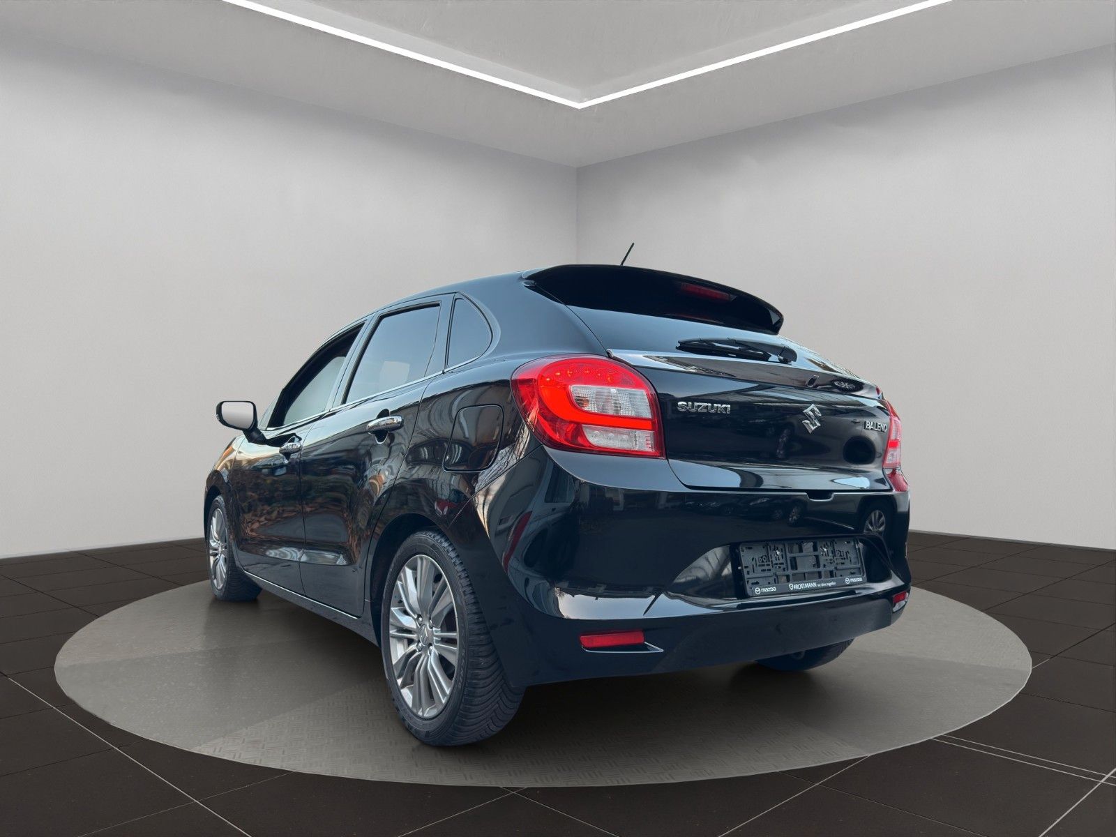 Fahrzeugabbildung Suzuki Baleno Comfort Klima/Navi/Kamara/1Hand