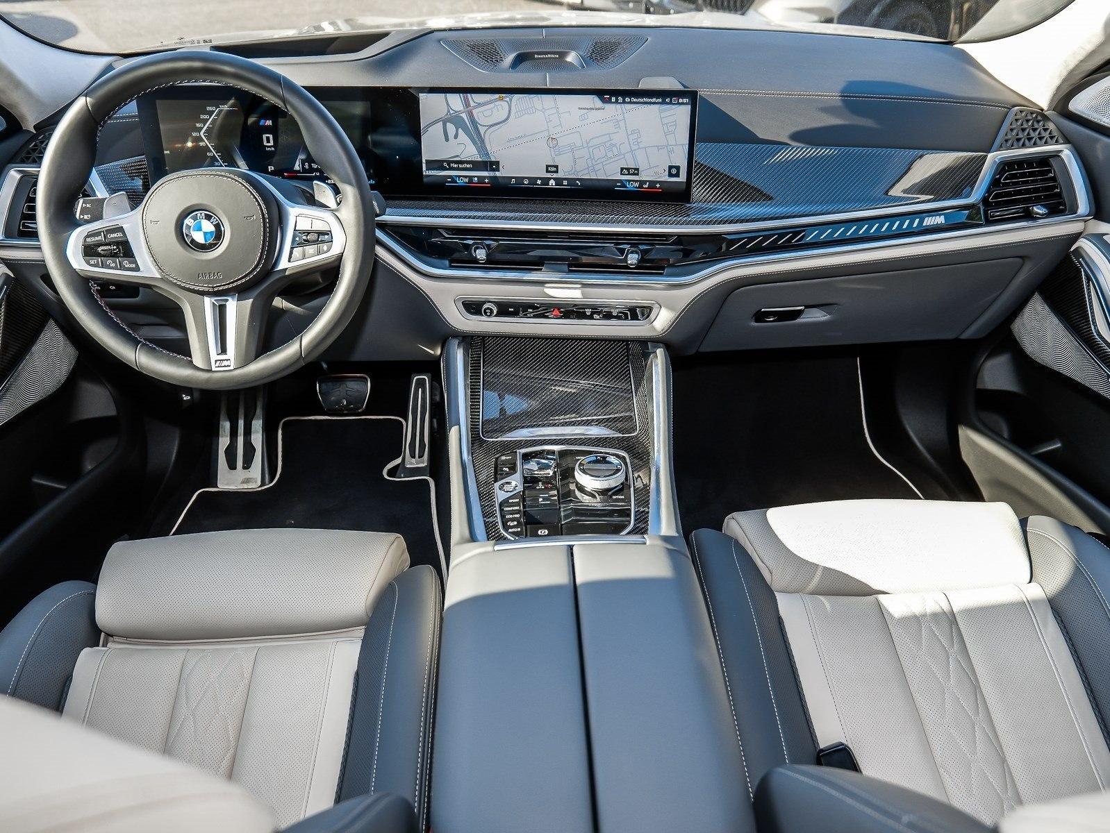 BMW X6 M60i xDrive PANO ACC RFK NAVI LED LM