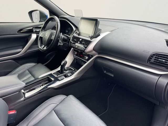 Mitsubishi Eclipse Cross 2.4 Hybrid Top 4WD+AHK+HUD+Pano+AC