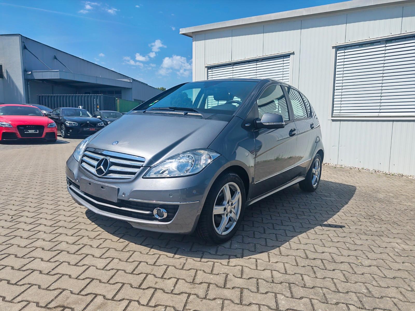 Mercedes-Benz A 170  Elegance Teilleder Scheckheftgepflt