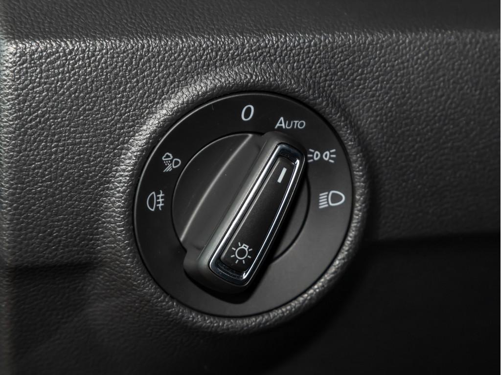 Volkswagen T-Roc 1.0 TSI R-Line SHZ ACC MATRIX-LED FACEL., миниатюра 14