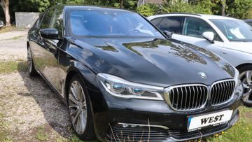 BMW 750 - 4