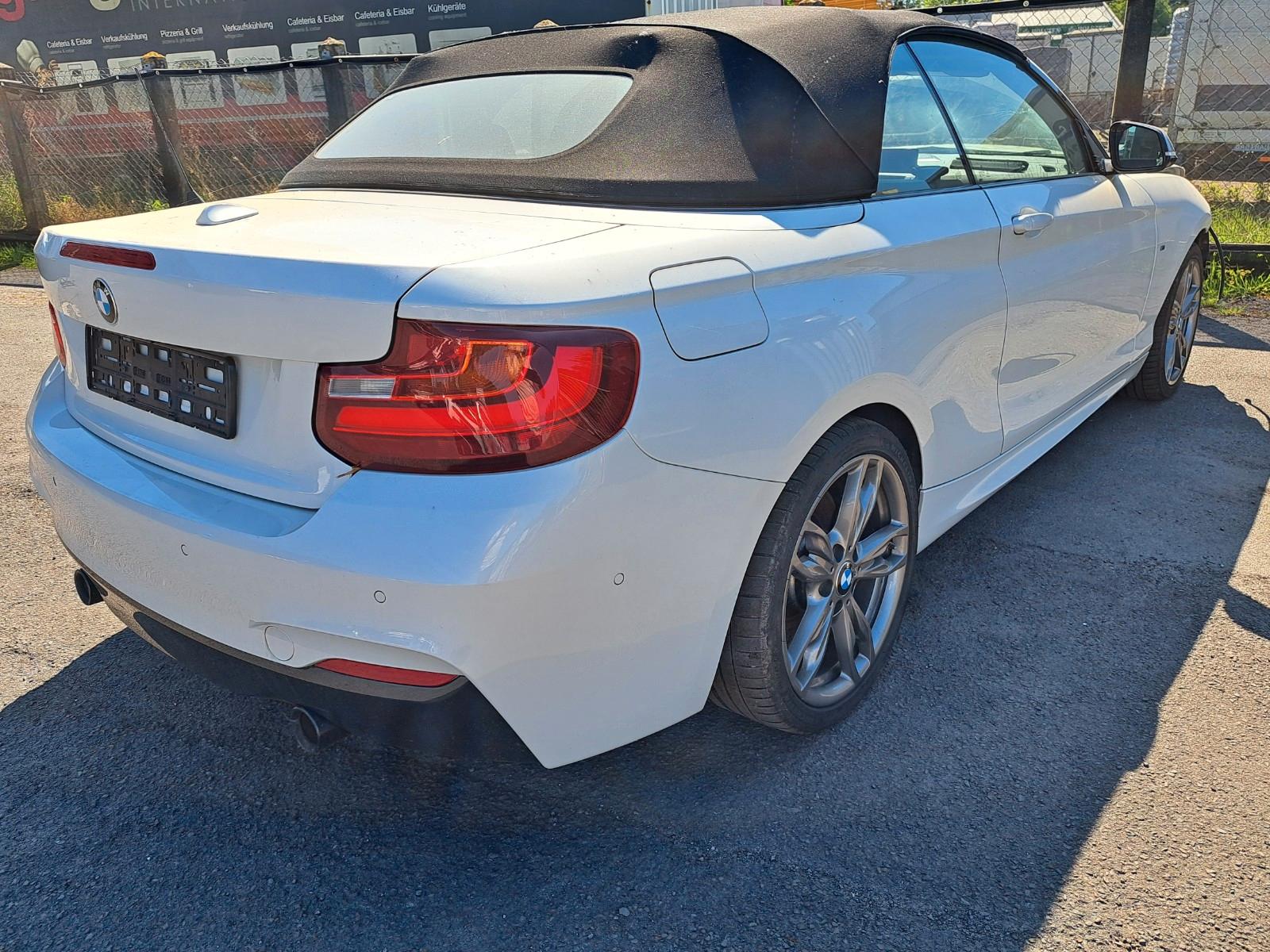 BMW M2 Baureihe 2 Cabrio M235 i/Leder/Navi/Kam/284KW