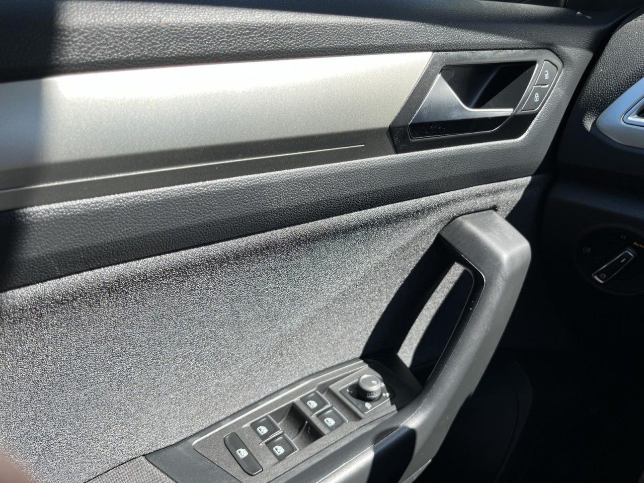Volkswagen T-Roc - Bild 18
