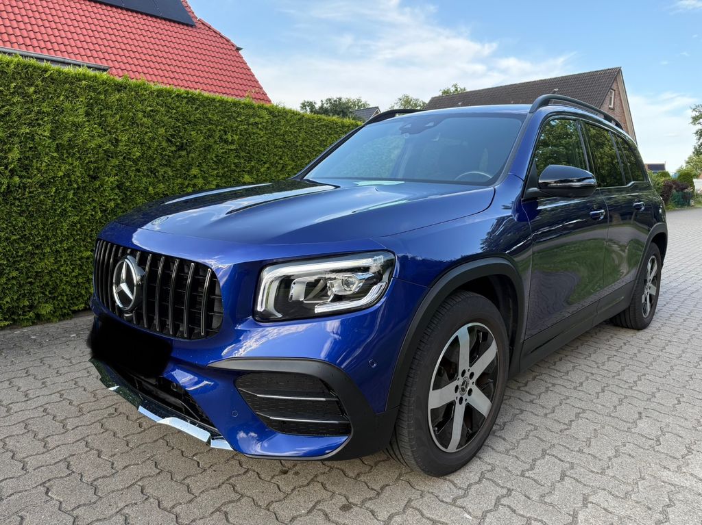 Mercedes-Benz GLB 200