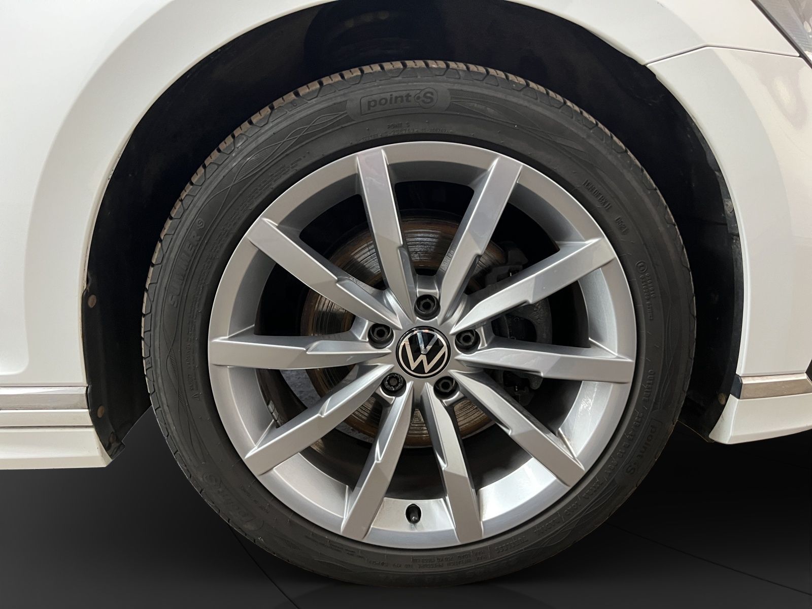Volkswagen Passat Variant - Bild 13