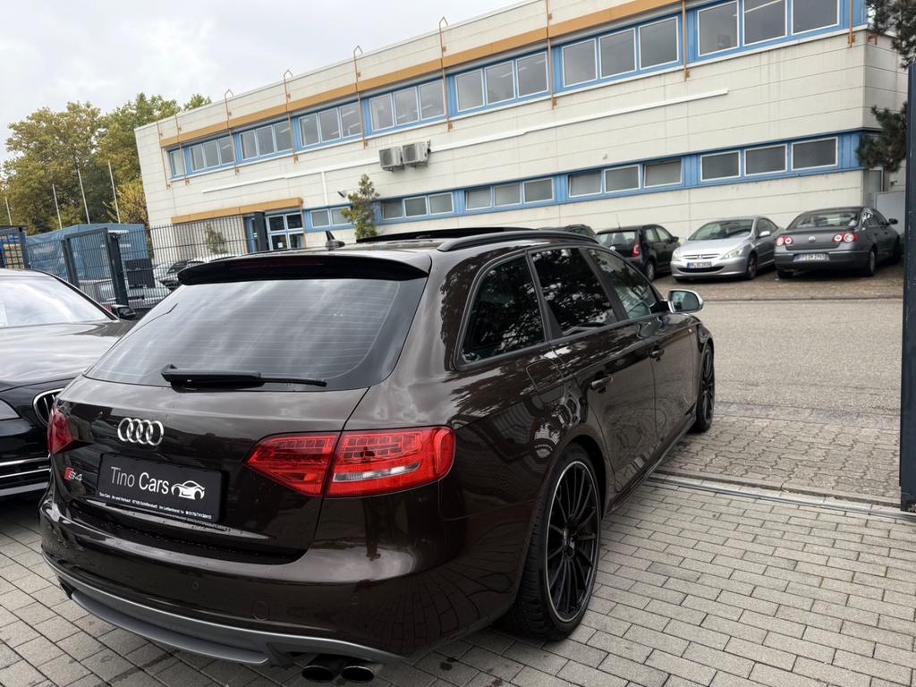 Audi S4