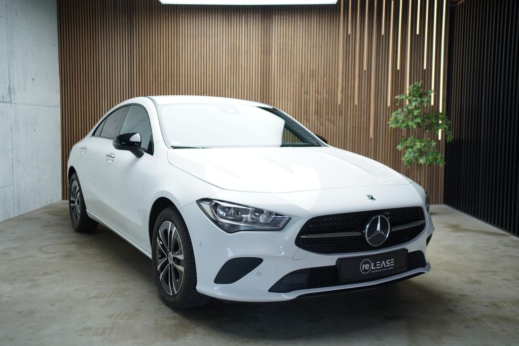 Image of Mercedes-Benz CLA 180