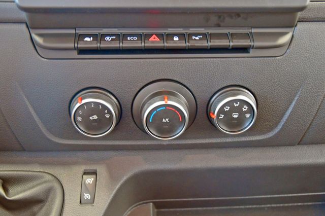 Fahrzeugabbildung Renault Master dCi 150 L3H2 Komfort Kamera grau #23T232