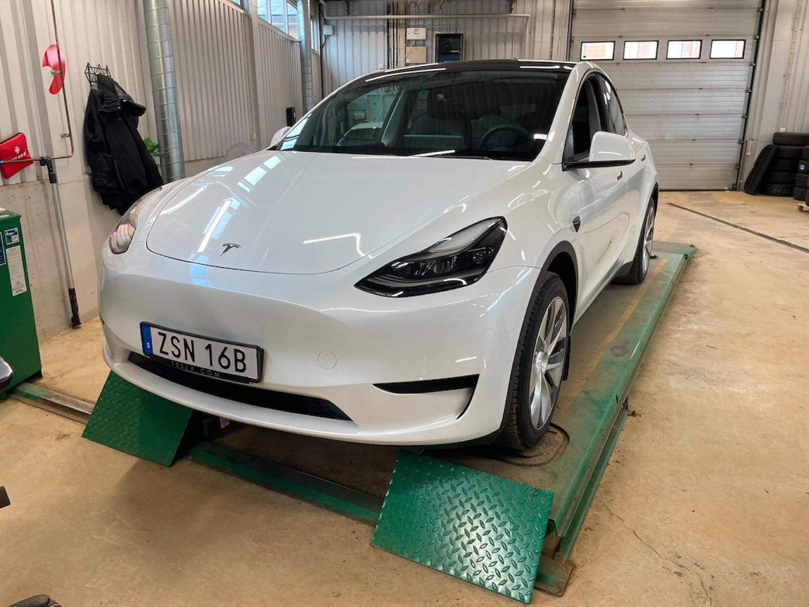 Tesla Model Y RWD 60kWh AHK+SOH 93.2