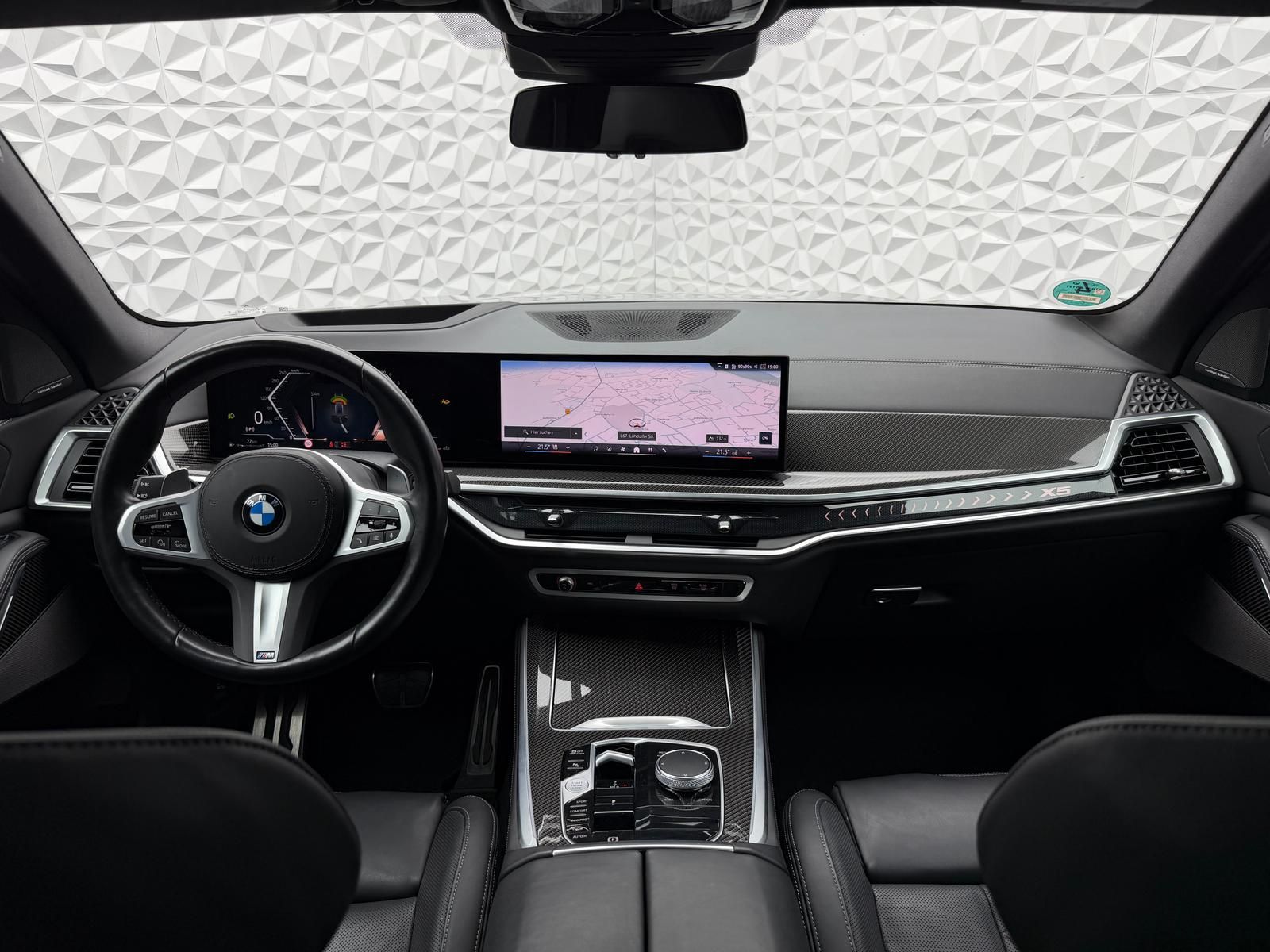 Fahrzeugabbildung BMW X5 40d XDRIVE/M-PAKET/ACC/H&K/AHK/LED/CARBON/HUD