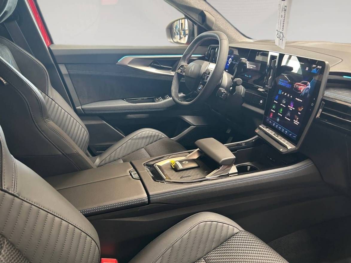 Fahrzeugabbildung Renault Austral Esprit Alpine Full Hybrid E-Tech 200