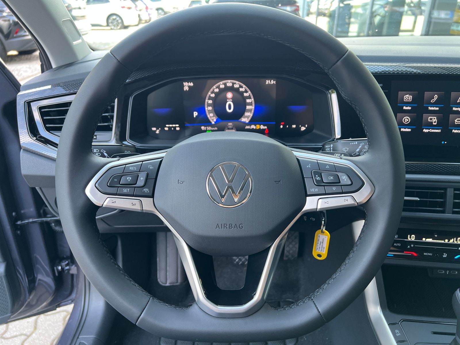 Fahrzeugabbildung Volkswagen Polo Life 1.0 TSI DSG *LED, ACC, Ready2Discover,