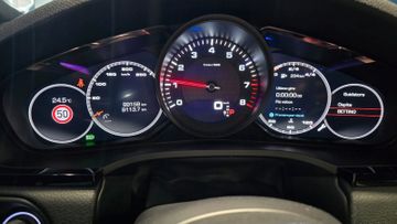 Porsche Cayenne - 11