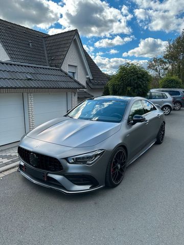 Mercedes-Benz Mercedes Benz CLA 35 AMG Coupé / 360 / Bur...