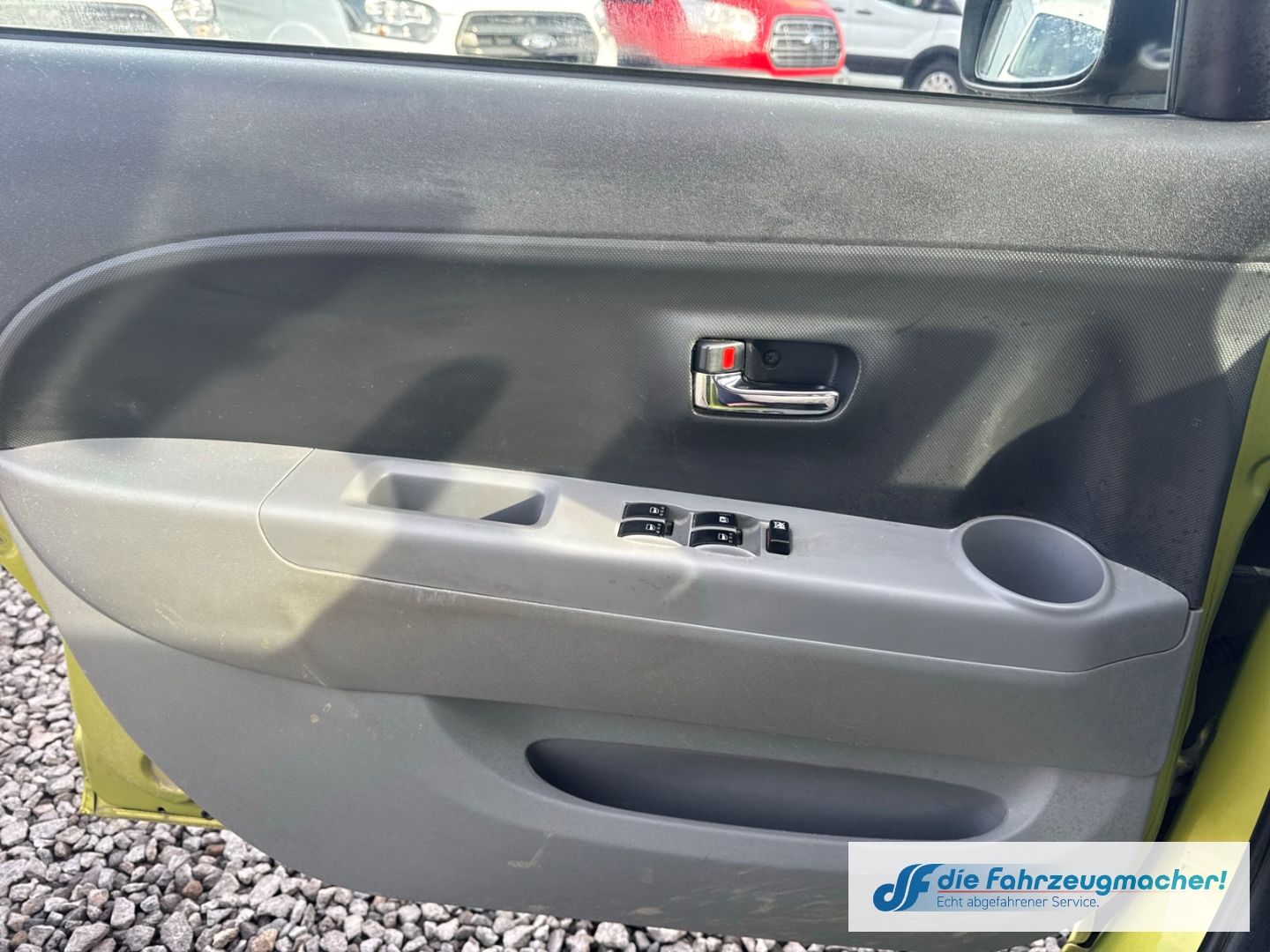 Fahrzeugabbildung Daihatsu Sirion 1.3 Klima Lederlenkrad CD eFH Radio *EXPO