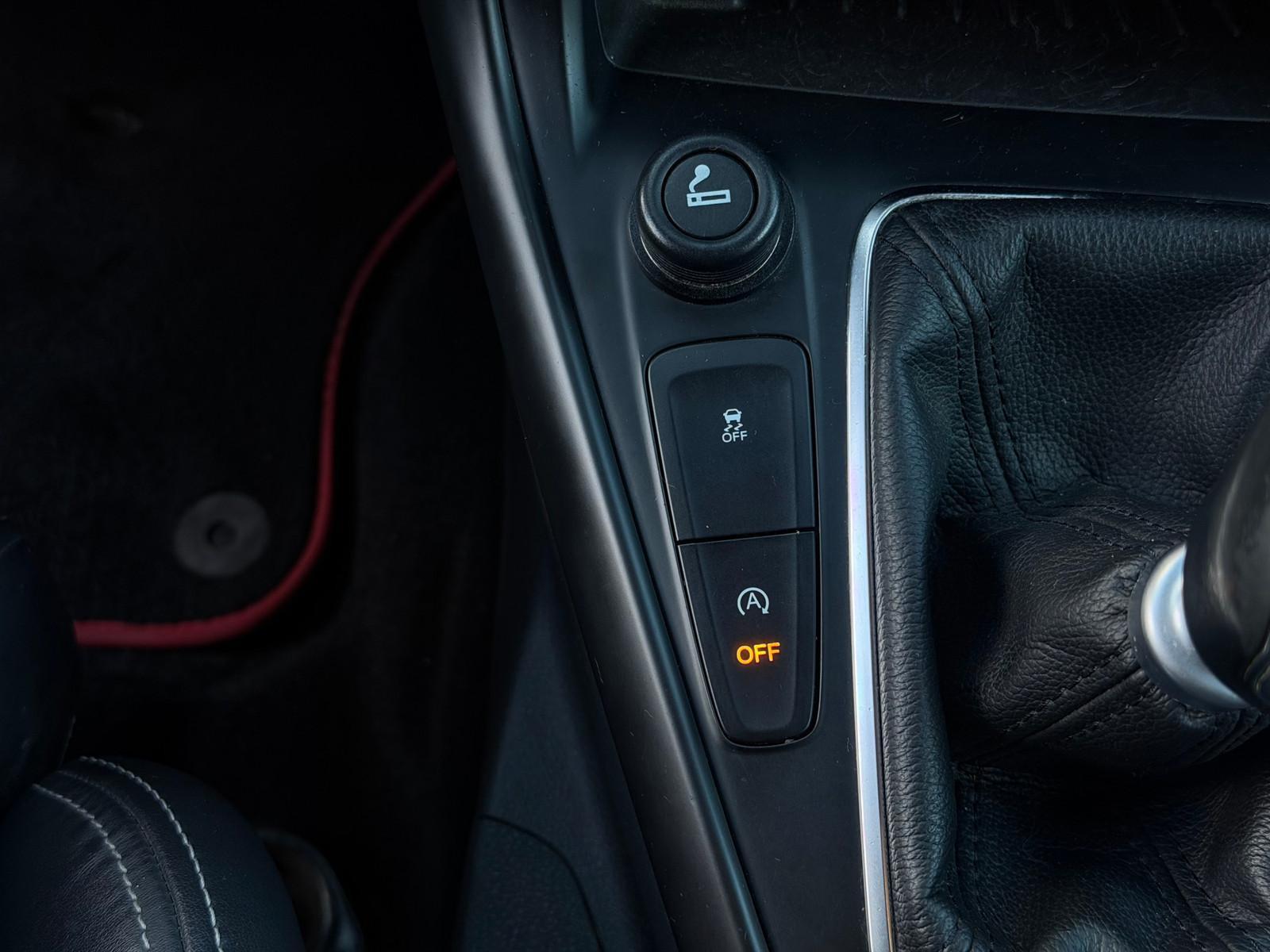Ford Focus 2015 — photo 21