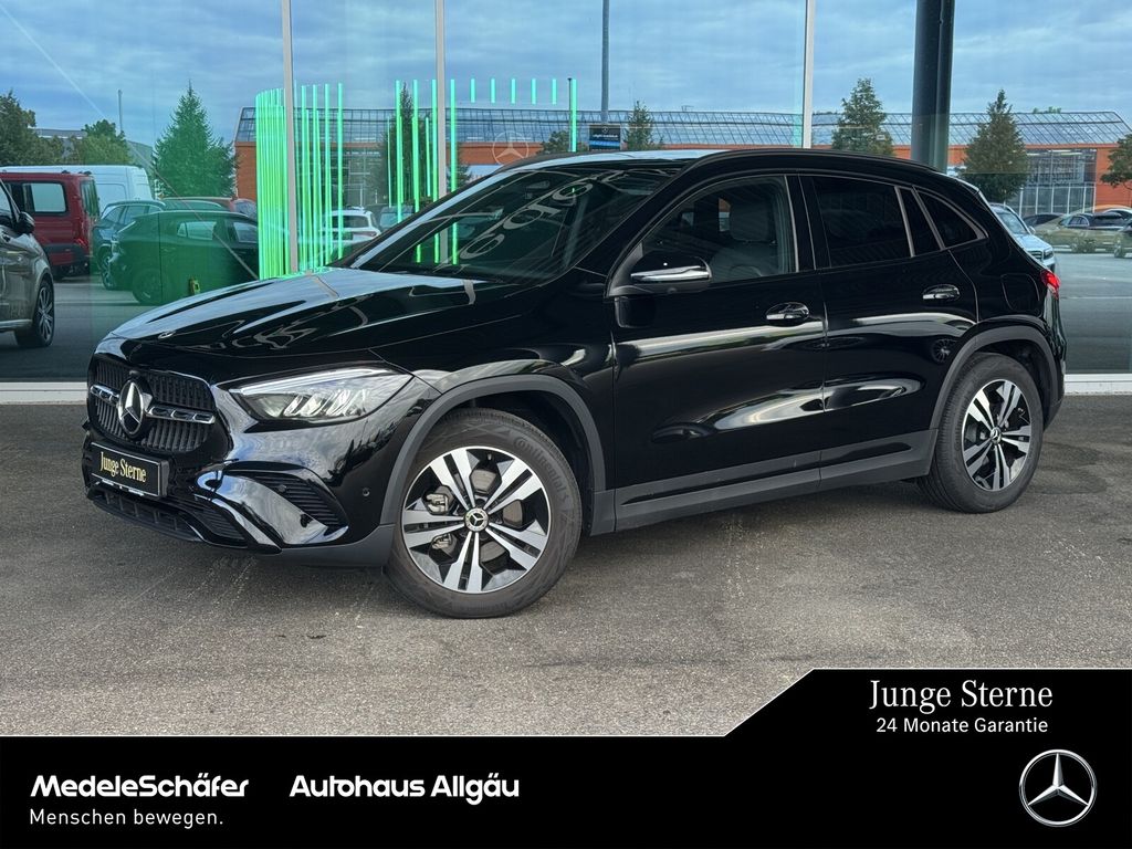 Image of Mercedes-Benz GLA 200