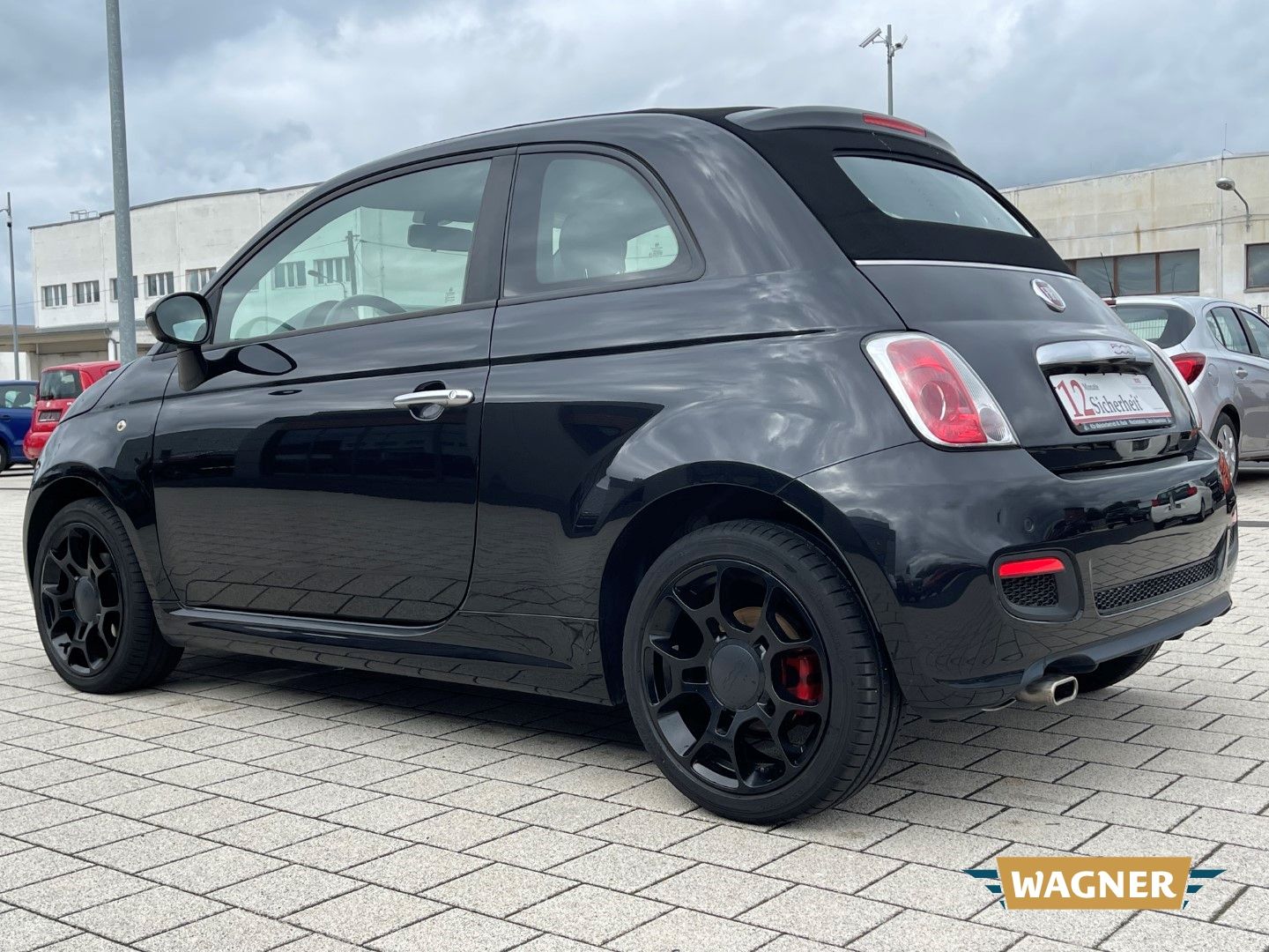 Fahrzeugabbildung Fiat 500C 500S Klimaautomatik Sportsitze Tagfahrlicht