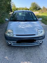 Renault Verkaufe,Renault Cilo Tech Road 1,2 - gebrauchte Renault Clio aus dem Jahr 2001