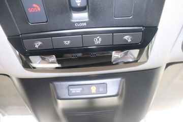 Fotografie 20 des Nissan Qashqai 1.3 DIG-T MHEV Xtronic N-Connecta Pano