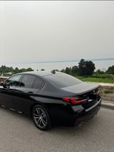 BMW 545e xDrive - - BMW 545: Limousine