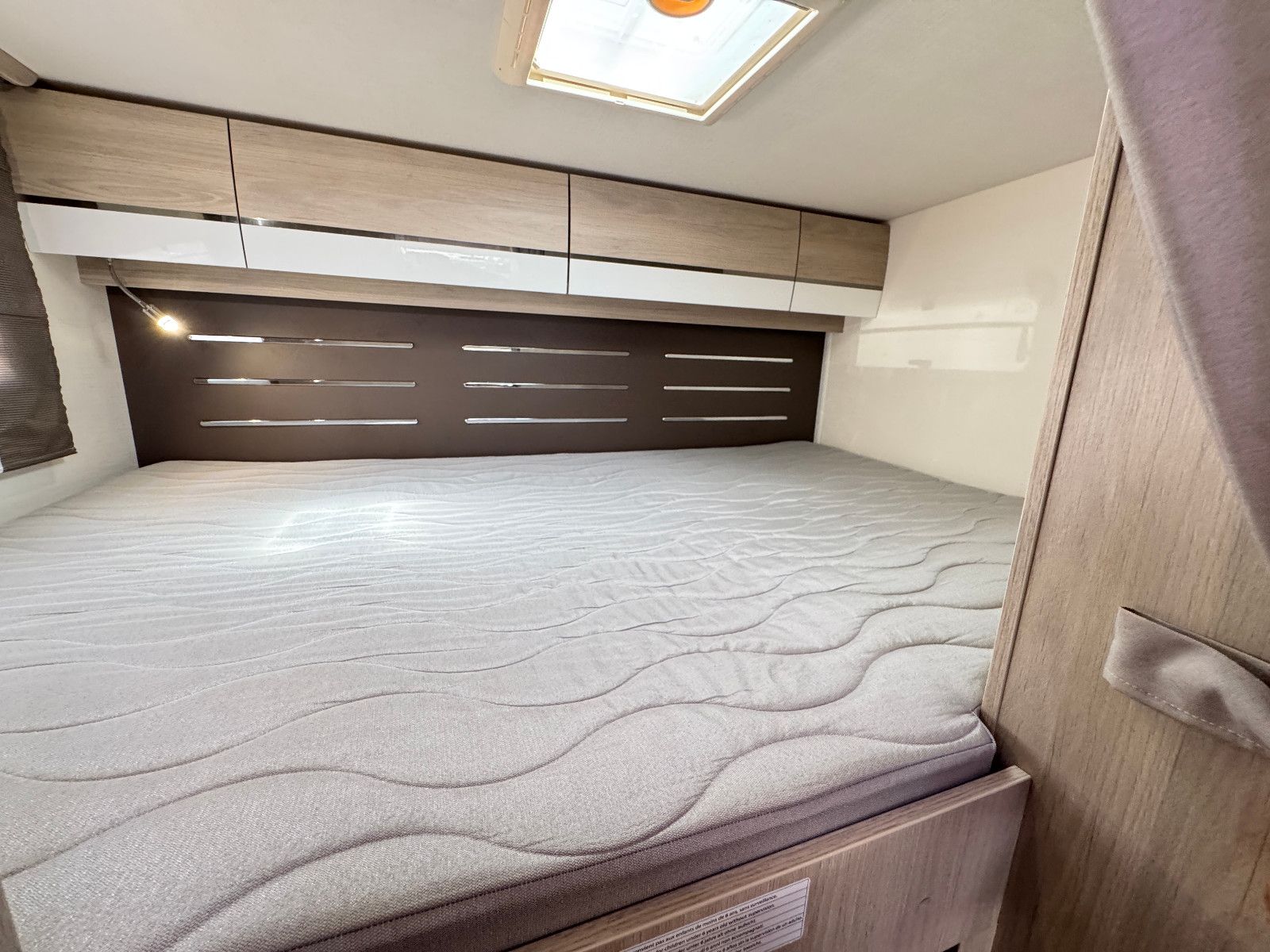 Fahrzeugabbildung Chausson Alkoven C714 GA VIP M20 FIAT DUCATO MAXI SOLAR