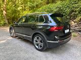 Volkswagen Tiguan 1.5 TSI R-Line Comfort/Navi/SHZ/Winter - Volkswagen Tiguan: W