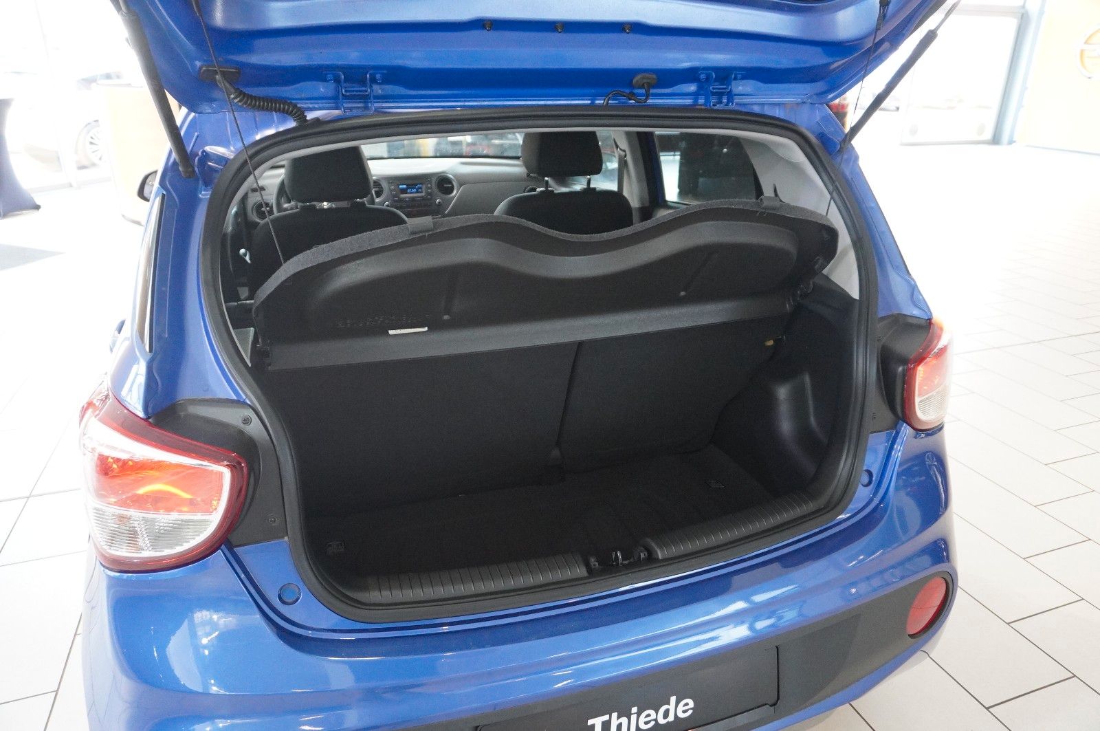 Fahrzeugabbildung Hyundai i10 1.2 YES! 5-TÜR KLIMA/WINTER/TEMP./NEBEL/DAB+