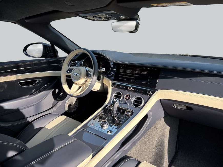 Bentley Continental GTC imagem 2